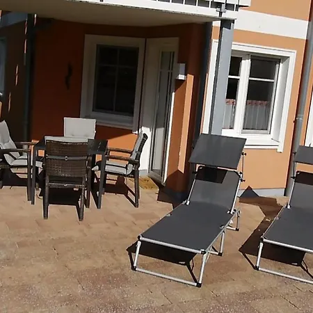 アパート Wolkenlos